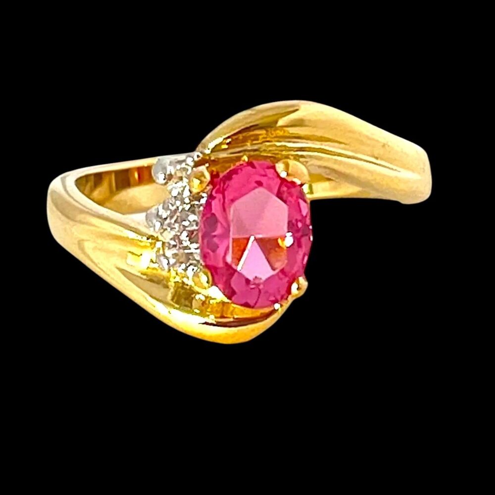 Vintage 1980s Pink Crystal Ring Size 8 14KGE Gold Plate - 3P
